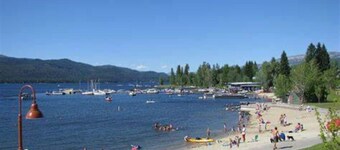 Washington Street Getaway - Downtown McCall, Idaho
