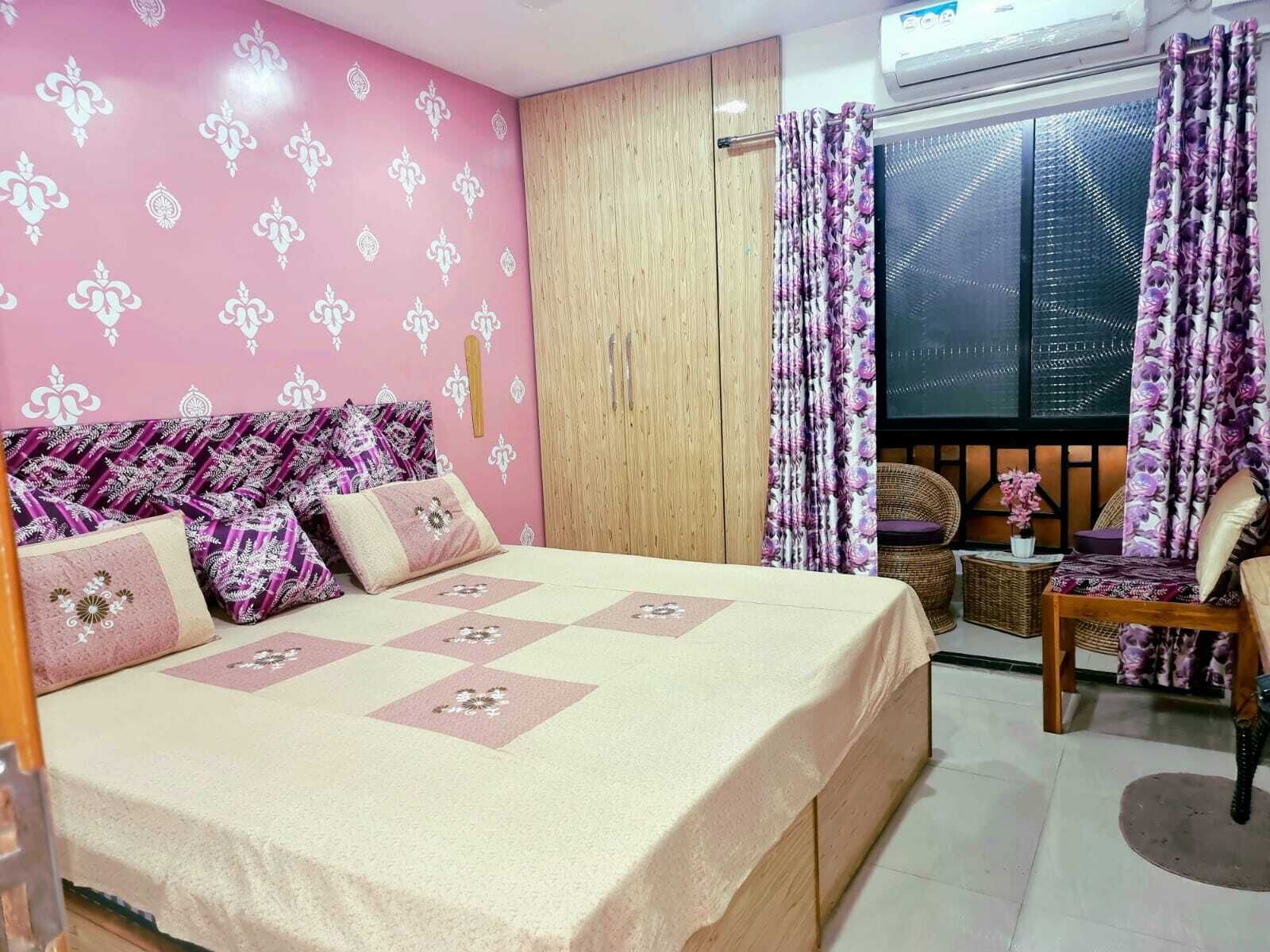 Deluxe Double Room, City View | Desk, laptop workspace, free WiFi