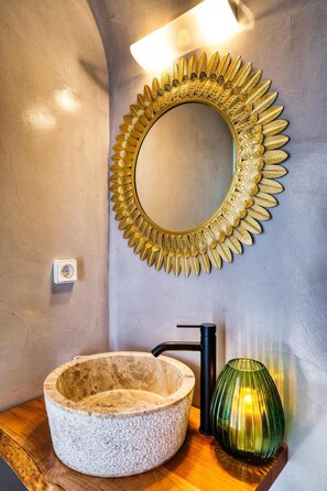 Habitación, 3 habitaciones, accesible para personas con discapacidad, fumadores | Baño