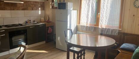 Microwave, oven, stovetop