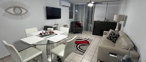 TV connectée, chaîne hi-fi