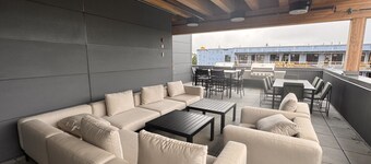 RED Mountain Comfort Suite