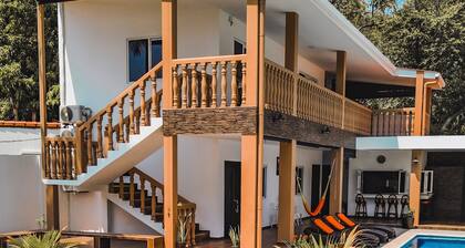 Villa el Cocal, Charming 4-bedroom house with pool