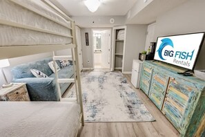 1 bedroom, iron/ironing board, free WiFi, bed sheets - Newly Added, Barefoot Yacht Club, Saltwater Pools! (North Myrtle Beach)