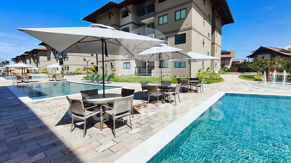 5 piscines extérieures