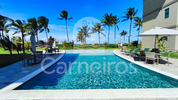 Apartamento | Piscina | 5 piscinas externas