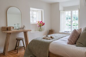Fer et planche à repasser, Wi-Fi gratuit, draps fournis