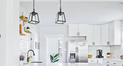 Charming 2-bedroom condo in marvelous Chicago