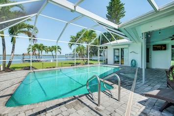 Merritt Island Vacation Rental | 3BR | 3BA | 2,200 Sq Ft | Step-Free Entry