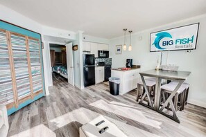 Fridge, microwave, oven, stovetop - New at Caravelle Resort 1BR-Fully Remodeled-Pools (Myrtle Beach)