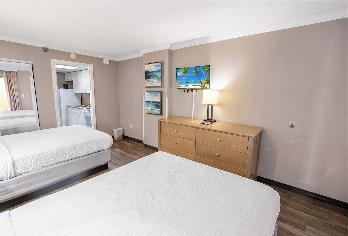 1 غرفة نوم ومكواة/لوح كي وواي فاي مجانًا وملاءات أسرّة