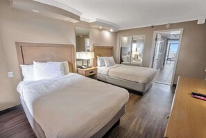 1 chambre, fer et planche à repasser, Wi-Fi gratuit, draps fournis