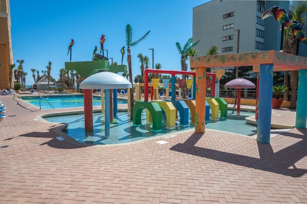 Innenpool, beheizter Pool