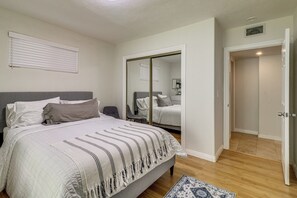 5 chambres, fer et planche à repasser, accès Internet, draps fournis