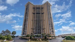 Exterior - Newly Added Maisons,Large Balcony with Ocean View! (Myrtle Beach)