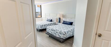 2 bedrooms, iron/ironing board, free WiFi, bed sheets