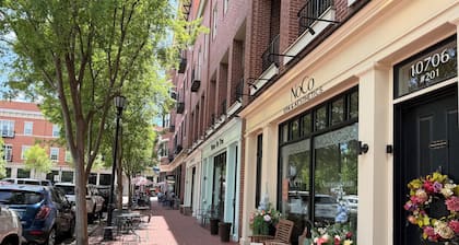 3-bedroom condo in Norton Commons