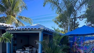 31-inch Smart TV with digital channels