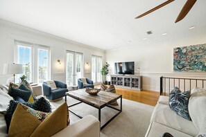 Téléviseur, livres