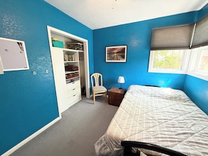 2 bedrooms, iron/ironing board, travel crib, free WiFi