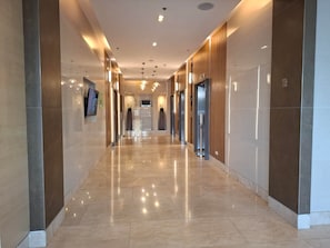 Reception -  Shore Residences MOA by darpm (Pasay)
