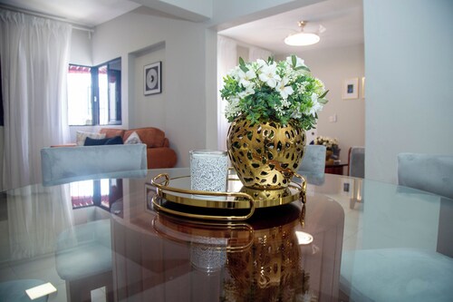 Luxury 2 Bedroom Apartment