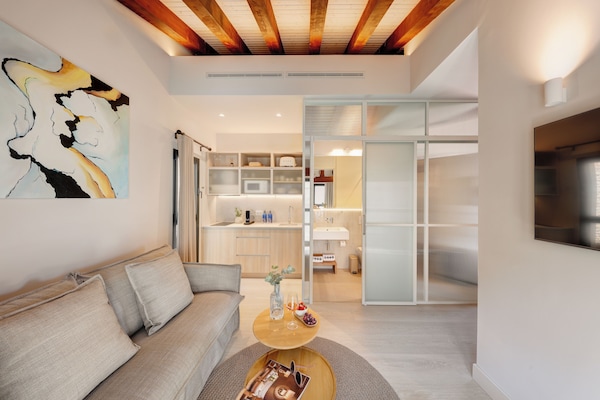 Deluxe One Bedroom Apartment Cathedral Vista | Area soggiorno