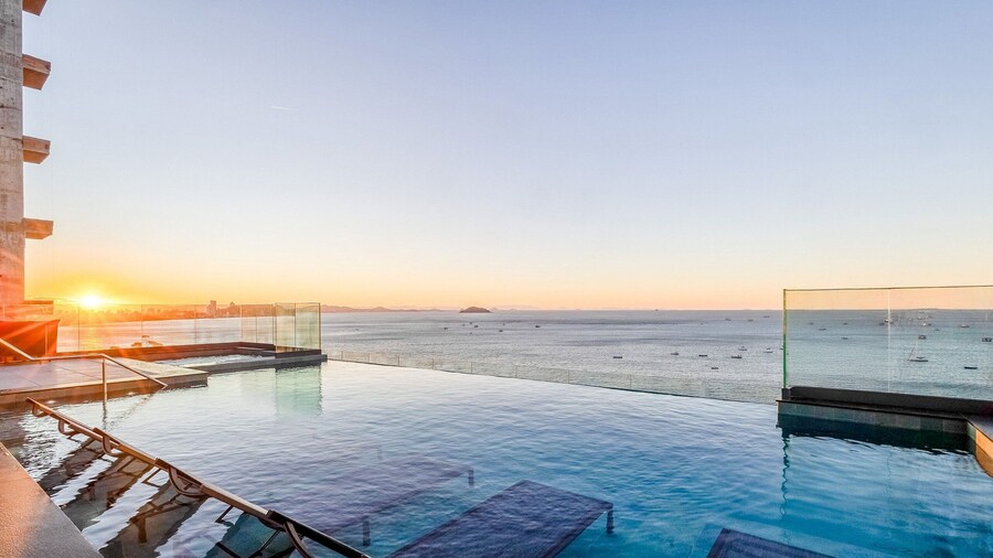 Studios in a Seaside Building, Close to Beto Carreiro at Penha Spot - Psob