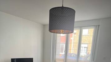 Fernseher