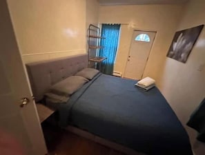 3 camere, ferro/asse da stiro, Wi-Fi gratuito, lenzuola