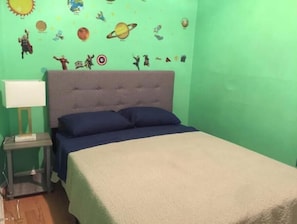 3 camere, ferro/asse da stiro, Wi-Fi gratuito, lenzuola