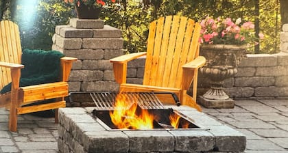 Charming 4-bedroom house with WiFi, AC in wonderful Scotrun