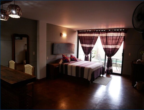 Room - Madre Tierra Hotel (San Pedro Mixtepec)