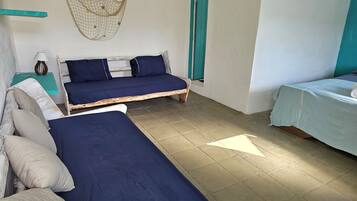 Quarto casal superior | Frigobar, Wi-Fi de cortesia