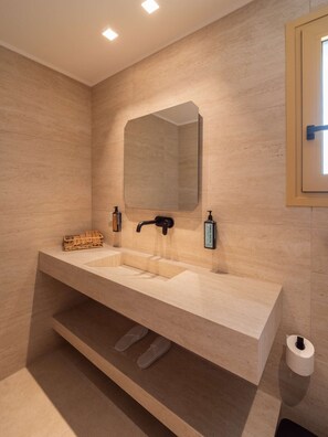 Shower, free toiletries, hair dryer, bathrobes