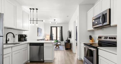 Stellar 1BR 15 Min from EWR Free Parking!