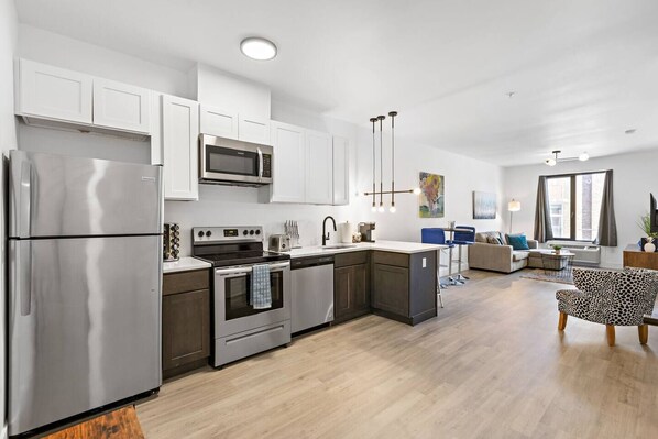 Fridge, microwave, oven, stovetop