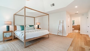 4 chambres, bureau, Wi-Fi gratuit, draps fournis