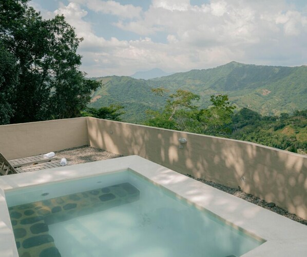 Deluxe Suite, Mountain View | Free WiFi