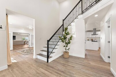 Amazing, spacious home with pool and hot tub