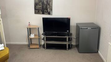 Standard Room, 1 Katil Kelamin (Double) (Shared) | Kemudahan bilik