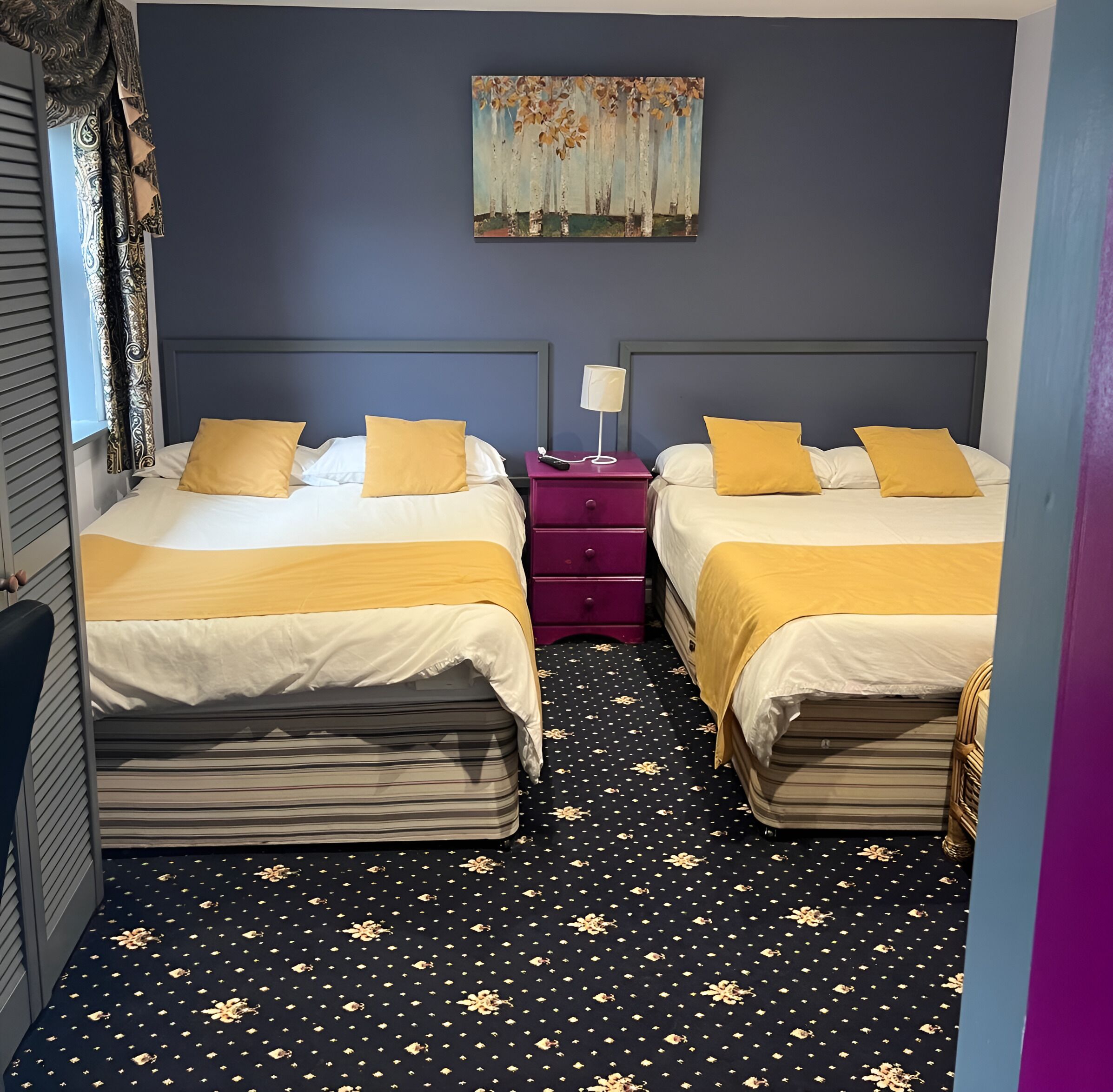 Standard Family Room for 4 | Desk, soundproofing, iron/ironing board, free WiFi