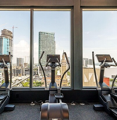 NEW! Electric Luxury Downtown Bayfront Brickell