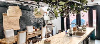 The Willow Loft * 3 br loft with outdoor living