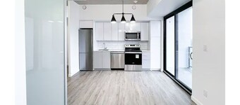 2bedroom condo with 5beds, can sleep 8people
