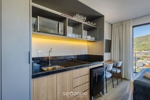 Basic Apartment | Interior