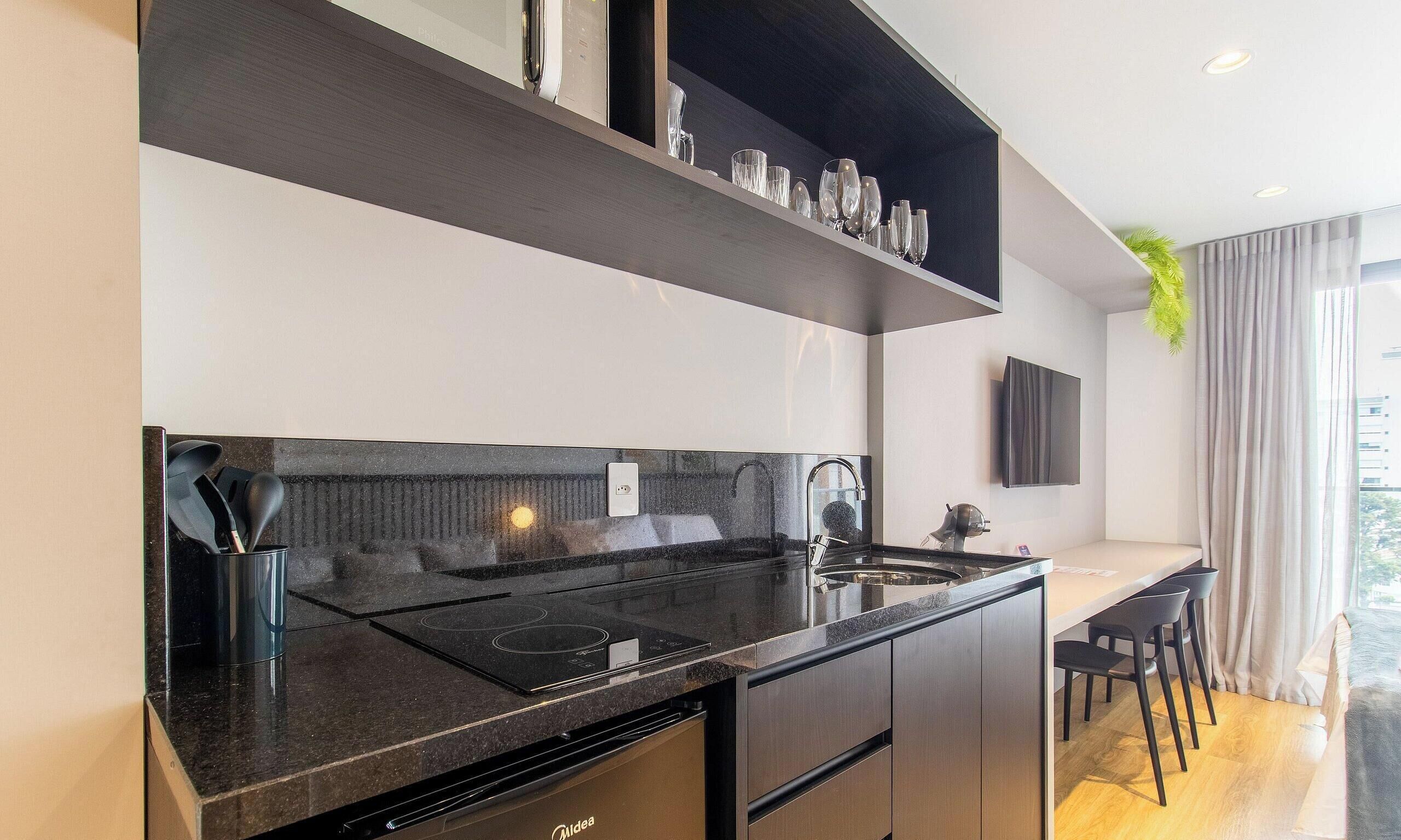 Basic Apartment | Private kitchen