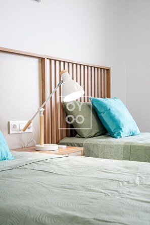 Ferros/tábuas de passar roupa, Wi-Fi de cortesia, roupa de cama