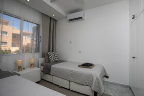 2 dormitorios, tabla de planchar con plancha, wifi y ropa de cama