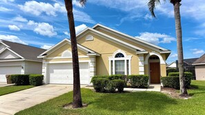 16735gb(34) - Spacious 4-Bedroom Villa with Private Pool in Glenbrook – Your Ideal Orlando Getaway (Clermont)